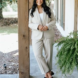 EXPRESS EDITOR PANTSUIT SET